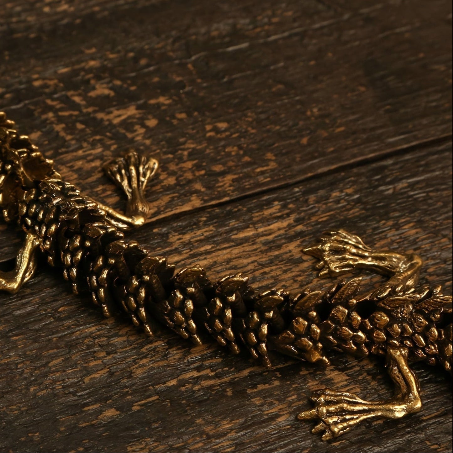 Dragon Mythique – Gardien Doré